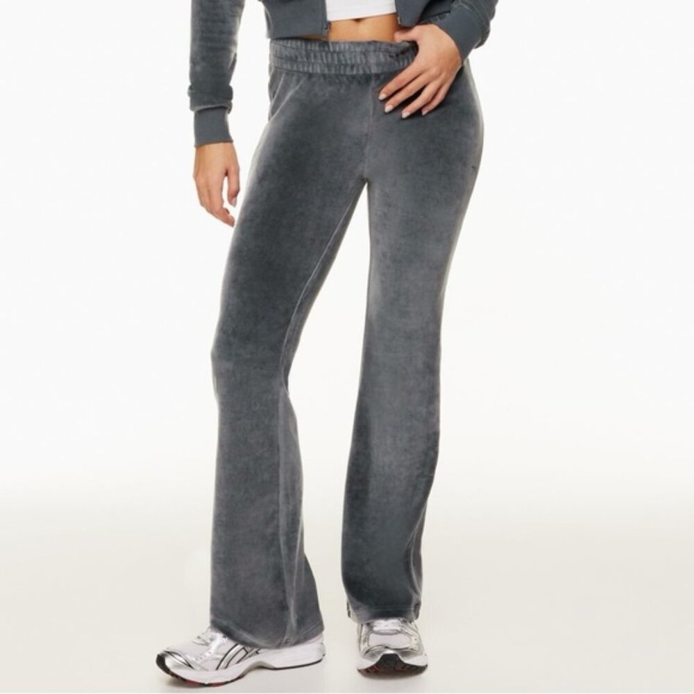 Aritzia Tna Sommer Velour Pant Flare Low rise Echo Grey Size XS